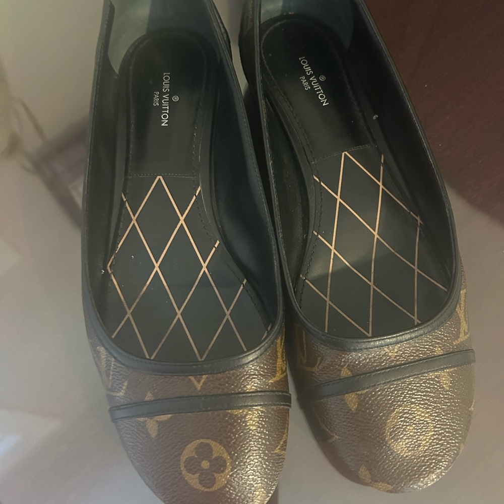 Louis Vuitton Monogram Brown Flats